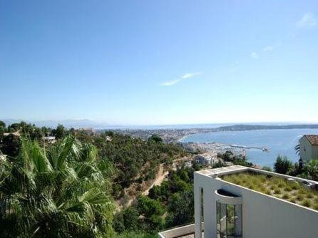 Villa Alamp#Supercannes #Golfejuan #Cannes #Mediterraneanpanoramicview #Piscine #Rooftop # Verymodern #Openliving #Closebeach #Closecapantibes Vallauris Bagian luar foto